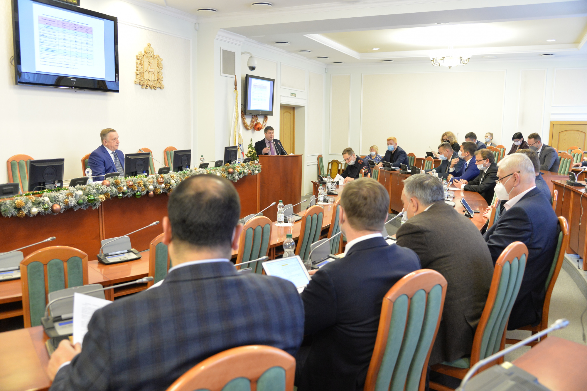 Заседание комитета Законодательного Собрания по транспорту и дорожному хозяйству состоялось 16 декабря 2021 года