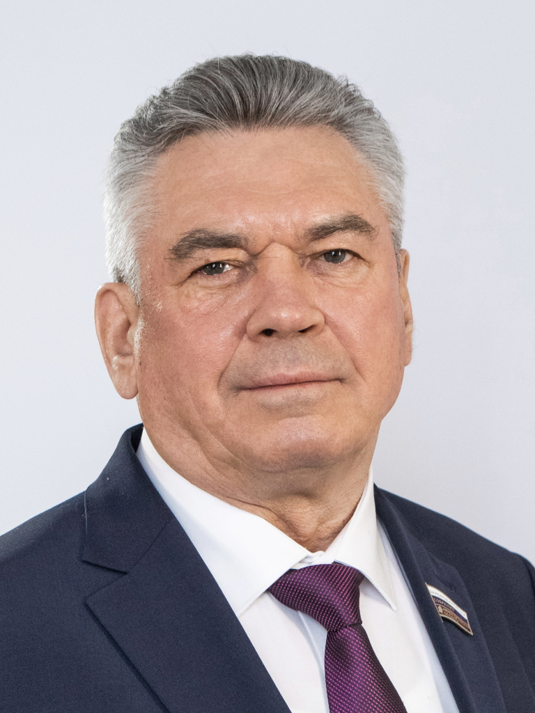 Якимов Юрий Минович