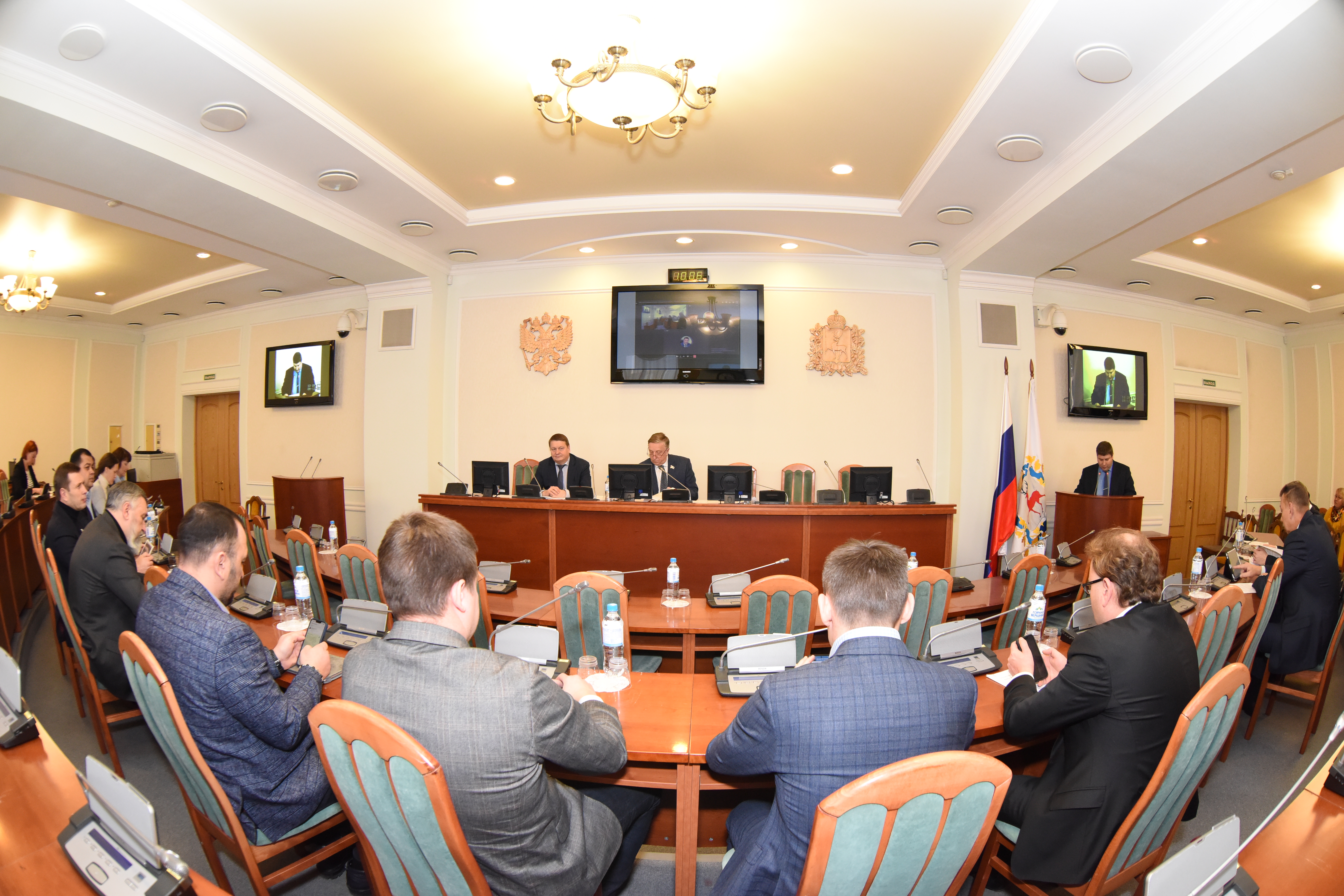 Заседание комитета Законодательного Собрания по транспорту и дорожному хозяйству состоялось 8 декабря 2022 года