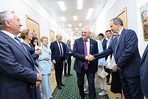 Евгений Люлин предложил парламентариям России сформировать ключевые направления совместной работы